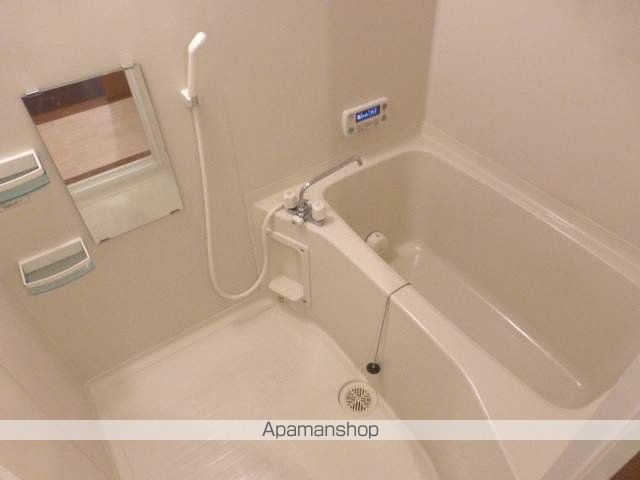 ELEGANTEの内装写真