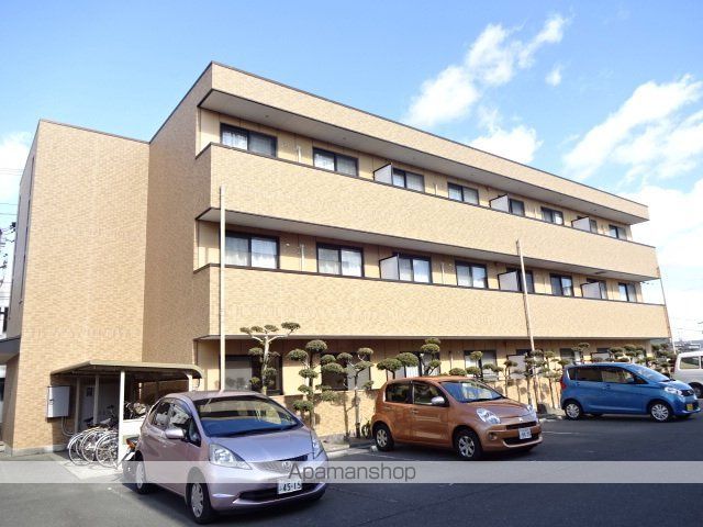 マンション紫雲Bの外観写真