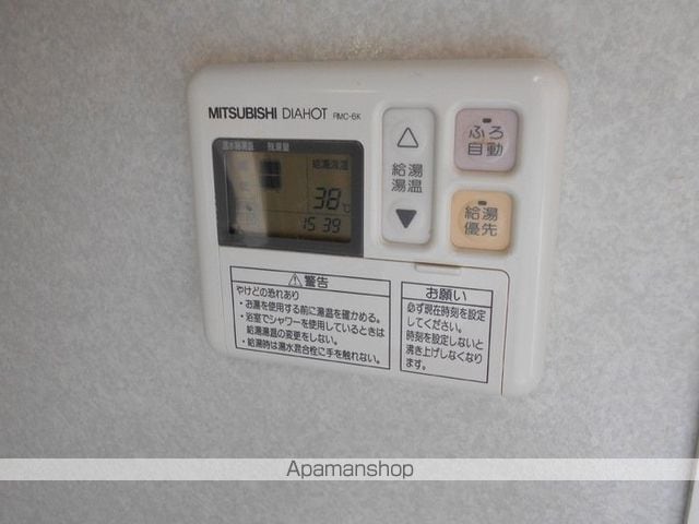 リビングタウン香久山 Bの内装写真