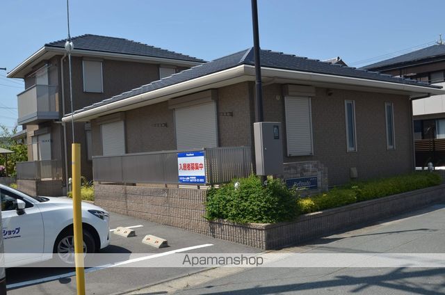浜松市中央区 2階建 築16年の外観写真