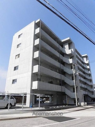 ｃａｌｍ．ｅｓⅡ[1R/32.85m2]の外観1