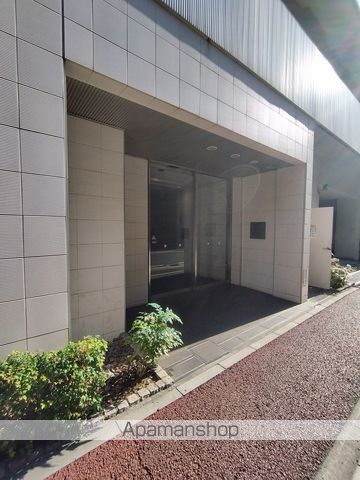 パークアクシス千葉新町の玄関写真