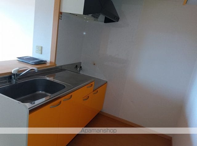 apartment 福島県相馬市中村字高池前
中村の賃貸情報を見る
物件地図