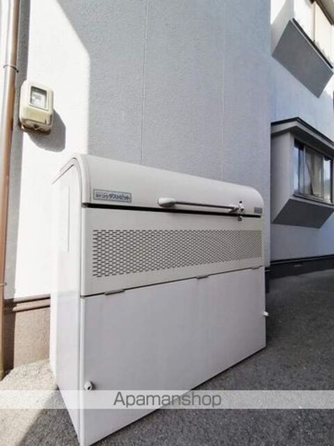 コーポ岸本Ａ棟[3K/42.9m2]の共用部4