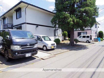 サイプレスタウン　Ｂ[2DK/47.69m2]の駐車場