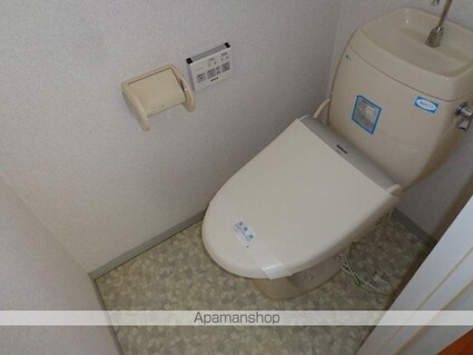 メゾンアザレアＣ[3DK/55.4m2]のトイレ