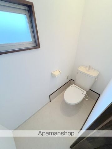 本郷南方戸建て貸家の内装写真