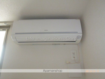 カモミール[2LDK/60.18m2]のエントランス