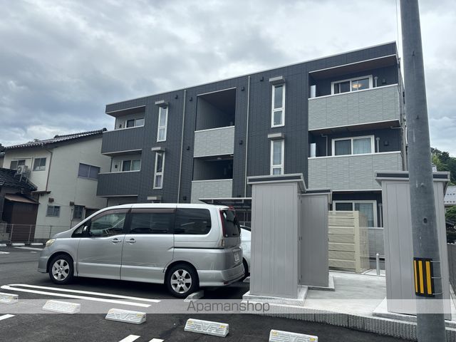 ロイヤルステージ西津田の外観写真