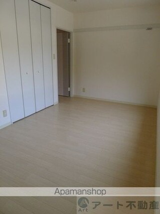 シャトレー安井　Ｂ棟[2LDK/58.79m2]の内装3