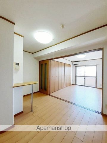レルベ保田窪の内装写真