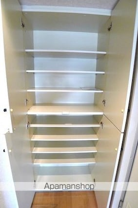 エスタ梅ヶ丘[1K/21.36m2]の玄関