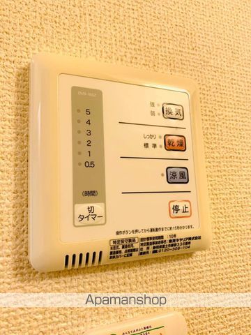 レオパレスドエルシンヤマの内装写真