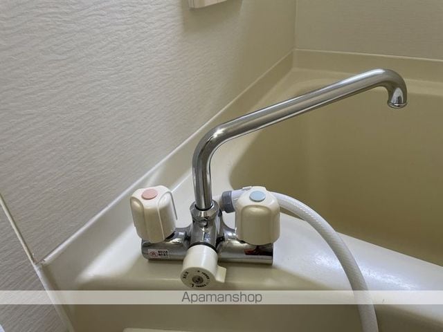 サニーサイドIZUMI B棟の内装写真