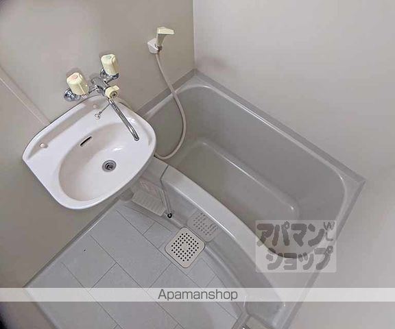 ドマーレ府庁前の内装写真