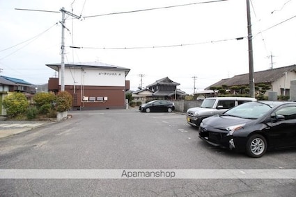 ビーライン川入　Ｂ[1K/30.69m2]の駐車場2