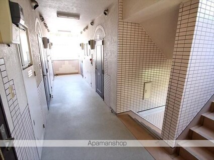 プリムベール湊町[1K/24.79m2]の共用部1