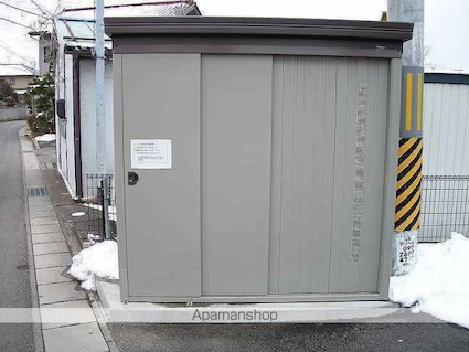 イーストコート[1LDK/40.6m2]の共用部3