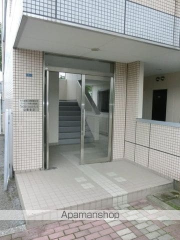 ガーデンプレイスめいわの玄関写真