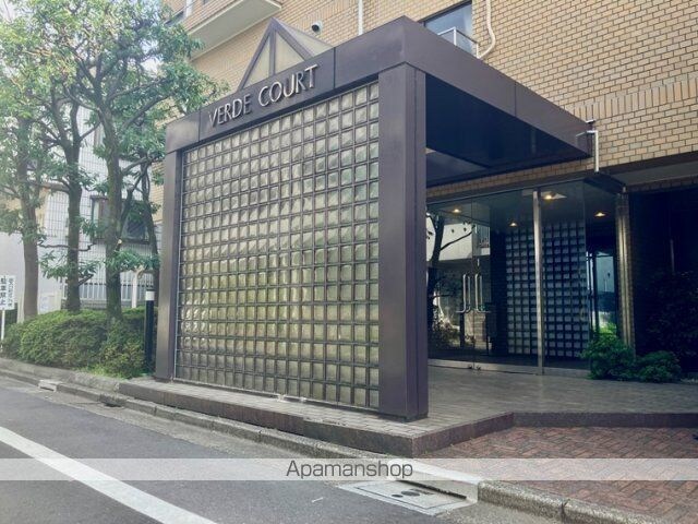 ヴェルデコート弦巻[3LDK/80.89m2]のエントランス