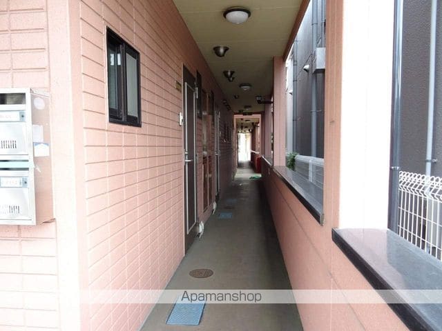 フォレスト連坊壱番館の玄関写真