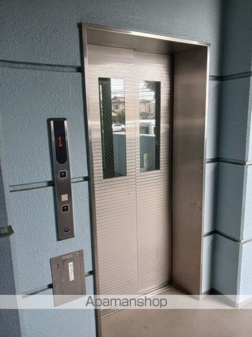 オペルビューMJの内装写真