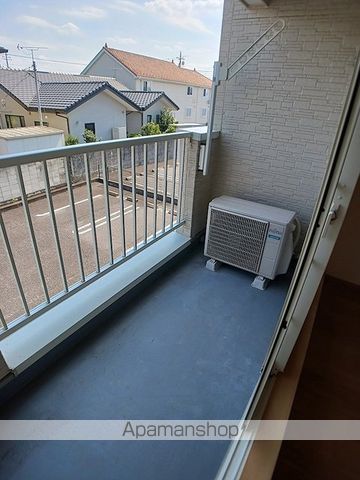 カファーラ・Eの内装写真