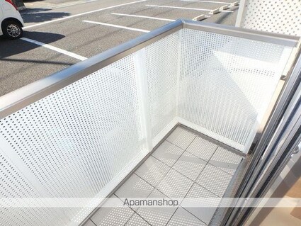 ＧＲＥＡＴ　ＣＯＵＲＴ[1LDK/48.61m2]のバルコニー