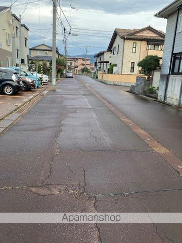 ヤチダハイツの周辺写真