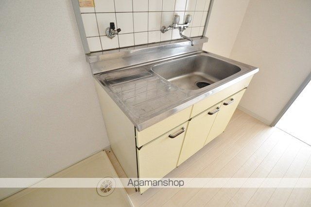 ウエストプラザ新保の内装写真