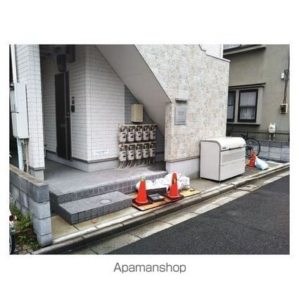 ハーモニーテラス豊玉中[1R/12.45m2]の外観2