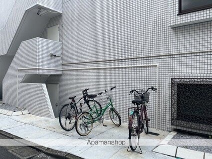 ラ・レジダンス・ド・エスパリエ[1R/16.5m2]のエントランス2