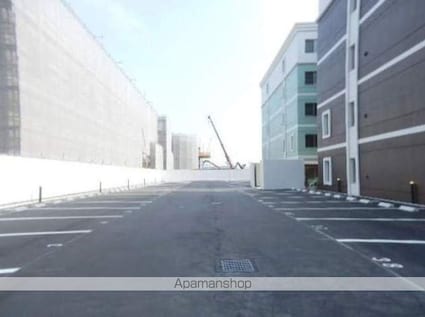 Ｓｈａｌｌｏｗ　Ｇａｒｄｅｎ　Ａ棟[2LDK/64.5m2]の外観3