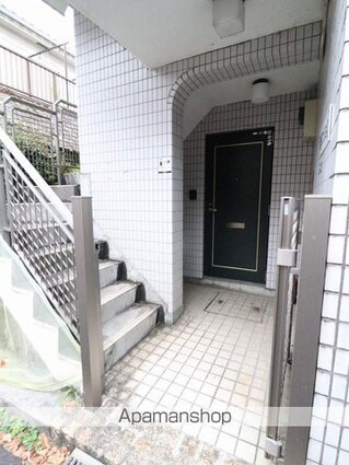 拝島マンション[3DK/54m2]のエントランス