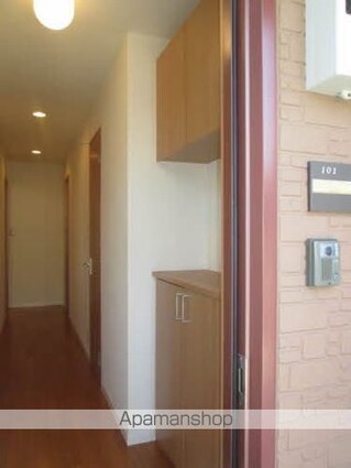 和歌山県和歌山市西庄[2LDK/54.91m2]の玄関