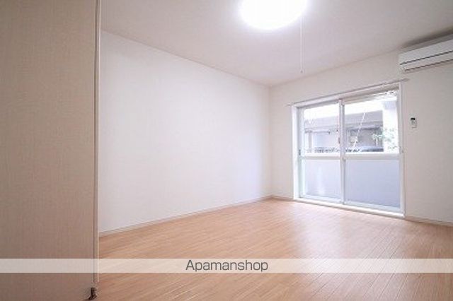 ワイズ パラシオンの内装写真