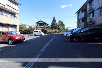 サニーフラット　Ａ[2LDK/56m2]の駐車場