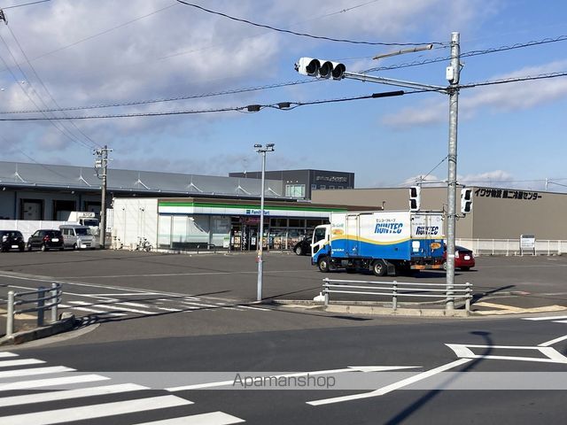 ボワ・イーストガーデンの周辺写真