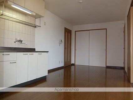 フラッドゲート[3LDK/66.27m2]のリビング・居間