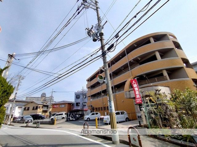 リュイール千里の外観写真