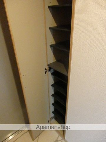 グランオルセー北大前の内装写真