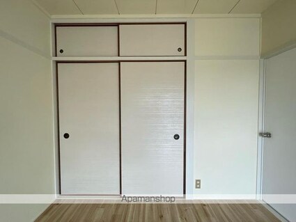 ヴィラ・アンソレイエ鶴市[2LDK/53.5m2]の内装2