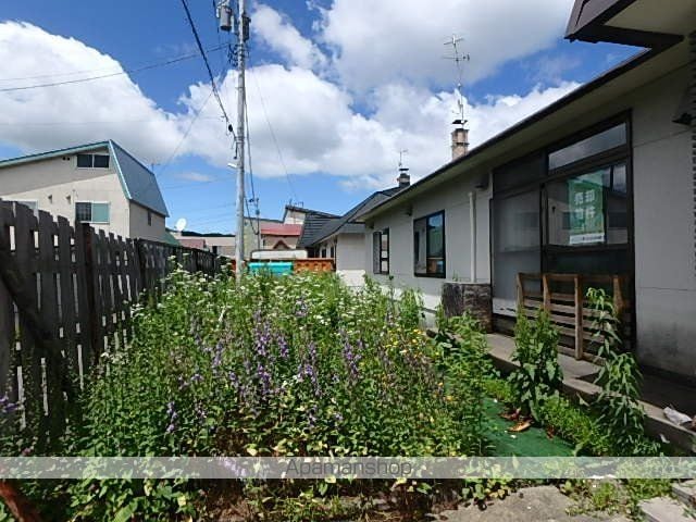 detached 北海道空知郡上砂川町字上砂川町

地図を見る