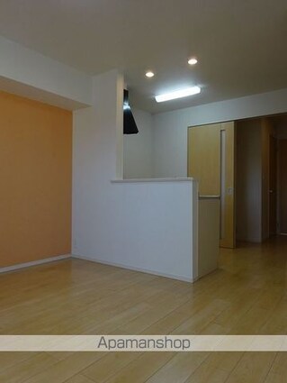 和歌山県和歌山市朝日[1LDK/44.97m2]のリビング・居間