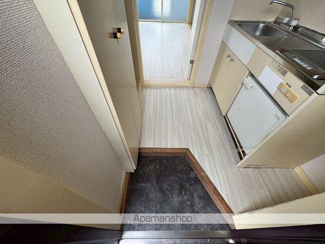 ハイツ市川第4の内装写真
