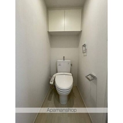 東京都墨田区亀沢３丁目[1K/24.95m2]のトイレ