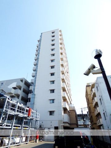 ステイツ姪浜駅前の外観写真