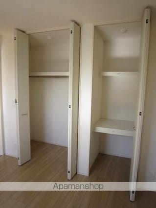 メゾンＮ＆Ｎ[2LDK/55.45m2]の収納