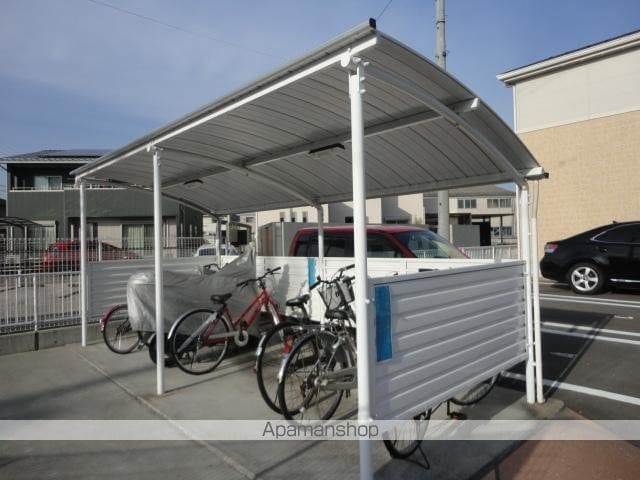 ＪＲ東海道本線 岐阜駅 バス乗車時間：20分 最寄りバス停で下車 徒歩5分 2階建 築14年の外観写真