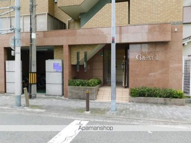 CRUM−1の玄関写真